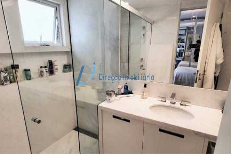 Apartamento à venda com 4 quartos, 265m² - Foto 9