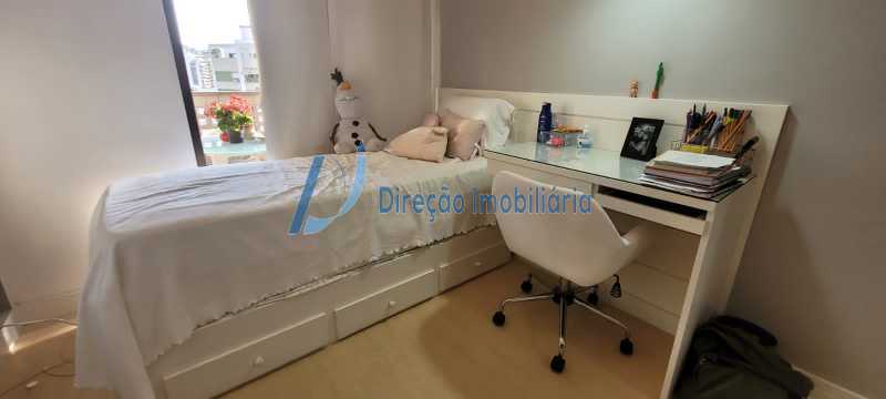 Apartamento à venda com 3 quartos, 111m² - Foto 13