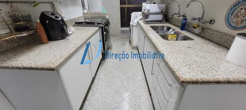 Apartamento à venda com 4 quartos, 191m² - Foto 25