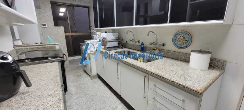 Apartamento à venda com 4 quartos, 191m² - Foto 27