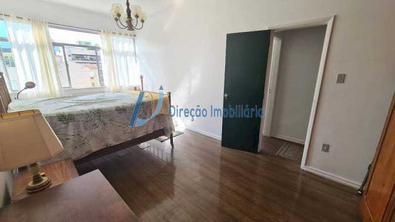 Apartamento à venda com 4 quartos, 222m² - Foto 16