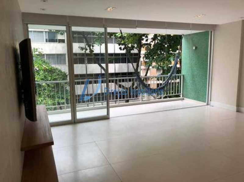 Apartamento à venda com 4 quartos, 150m² - Foto 1