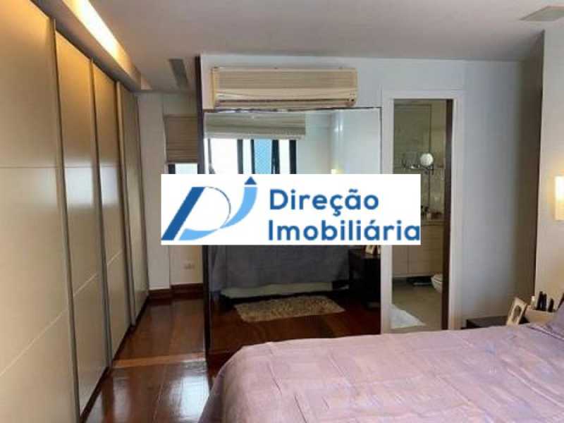 Apartamento à venda com 4 quartos, 214m² - Foto 13