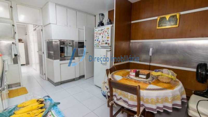 Apartamento à venda com 4 quartos, 181m² - Foto 22