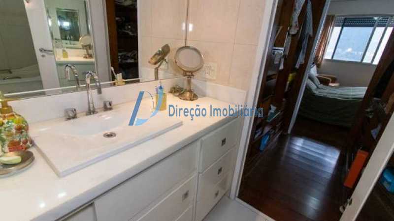 Apartamento à venda com 4 quartos, 181m² - Foto 19