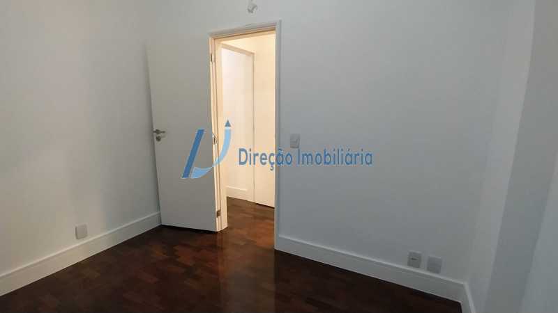 Apartamento à venda com 3 quartos, 150m² - Foto 15