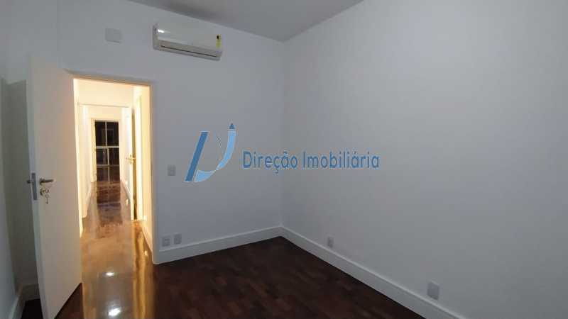 Apartamento à venda com 3 quartos, 150m² - Foto 16