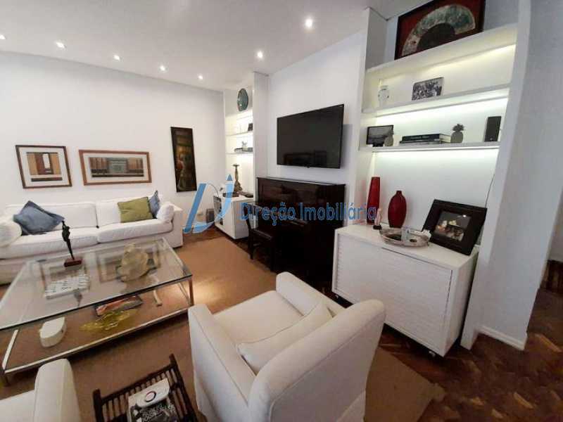 Apartamento à venda com 4 quartos, 135m² - Foto 3