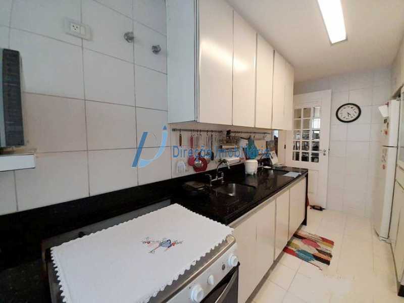 Apartamento à venda com 4 quartos, 135m² - Foto 15