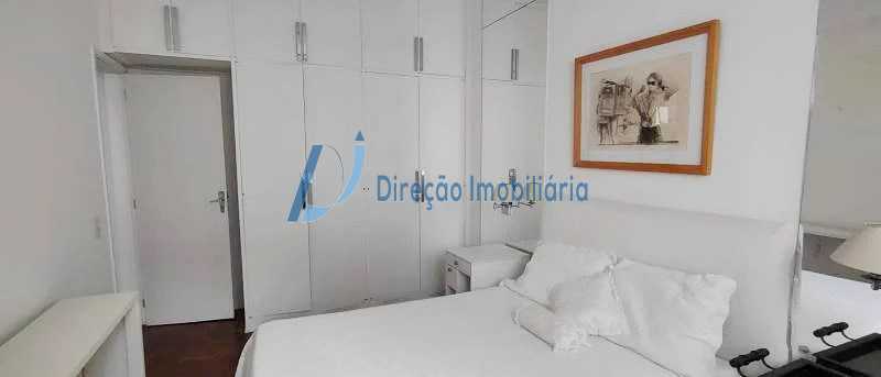 Apartamento à venda com 4 quartos, 135m² - Foto 12