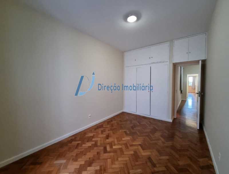 Apartamento à venda com 3 quartos, 167m² - Foto 10