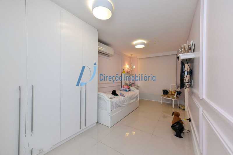 Apartamento à venda com 4 quartos, 221m² - Foto 11