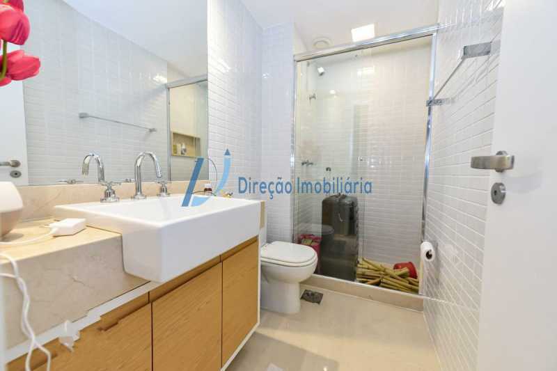 Apartamento à venda com 4 quartos, 221m² - Foto 23