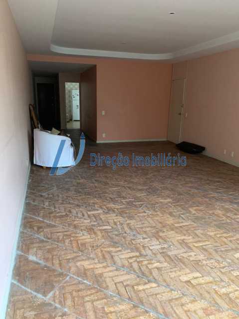 Apartamento à venda com 3 quartos, 170m² - Foto 4