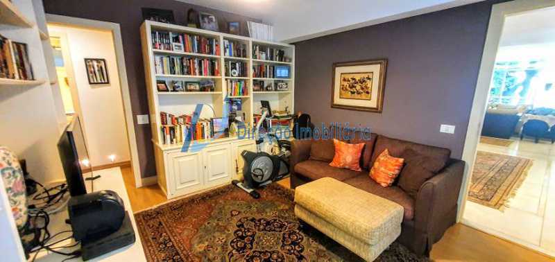 Apartamento à venda com 4 quartos, 198m² - Foto 9