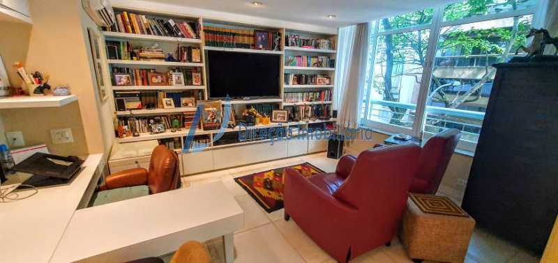 Apartamento à venda com 4 quartos, 198m² - Foto 11