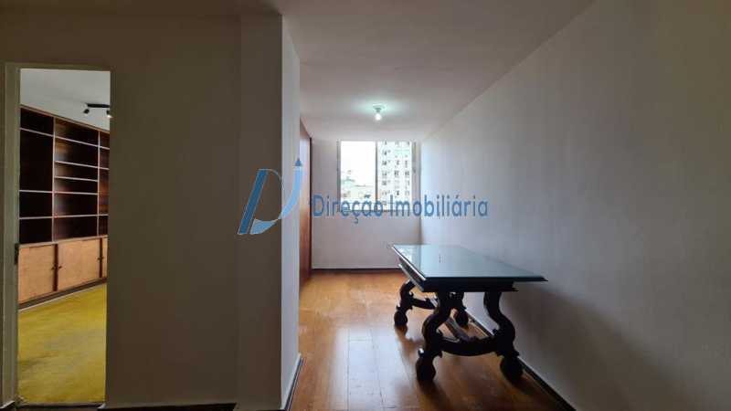 Apartamento à venda com 2 quartos, 45m² - Foto 4