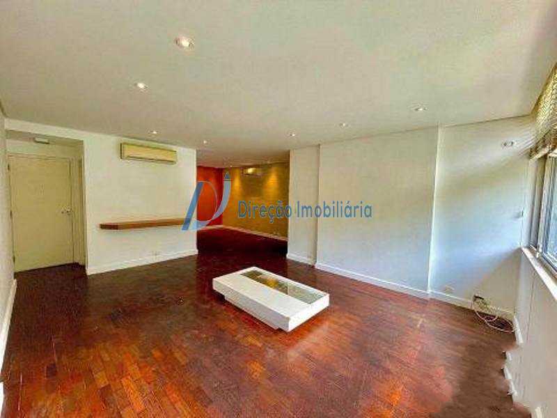 Apartamento à venda com 3 quartos, 130m² - Foto 4