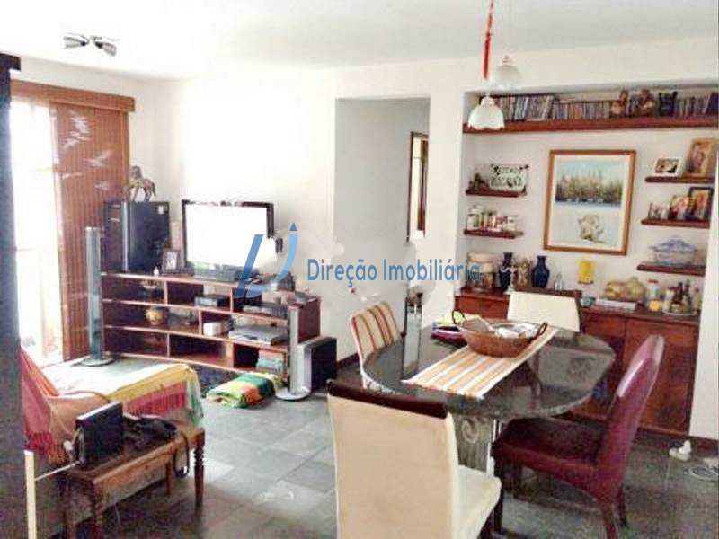 Apartamento à venda com 2 quartos, 77m² - Foto 4