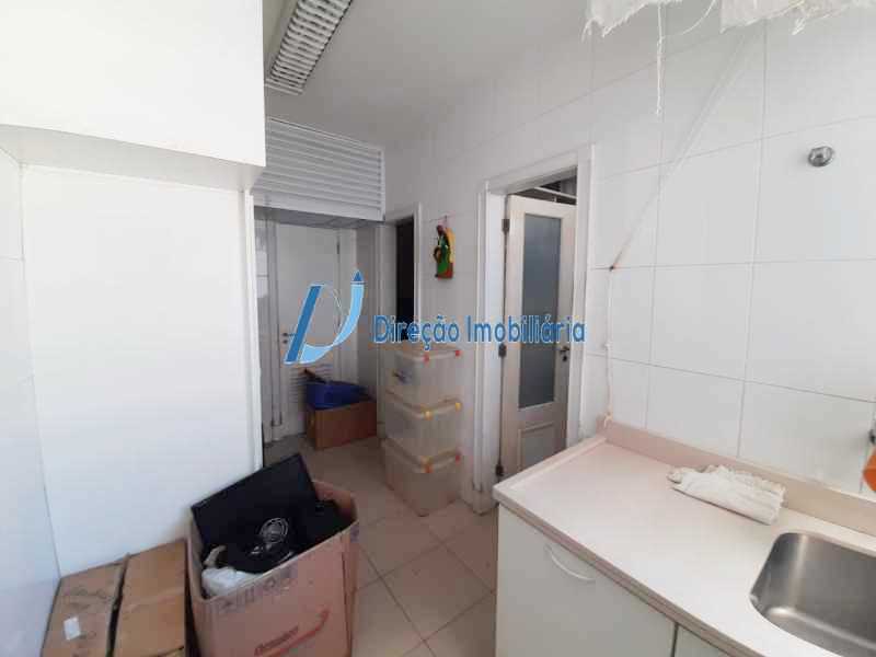 Apartamento à venda com 3 quartos, 150m² - Foto 23