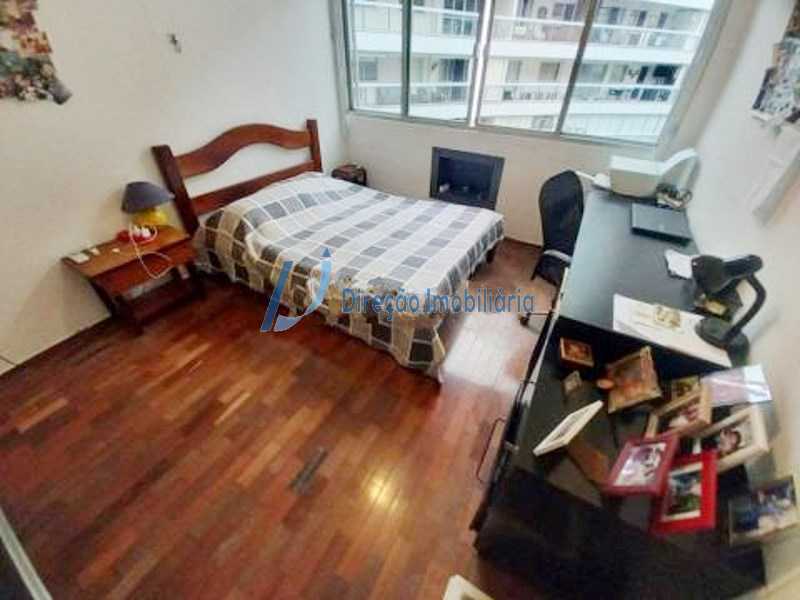 Apartamento à venda com 3 quartos, 97m² - Foto 14