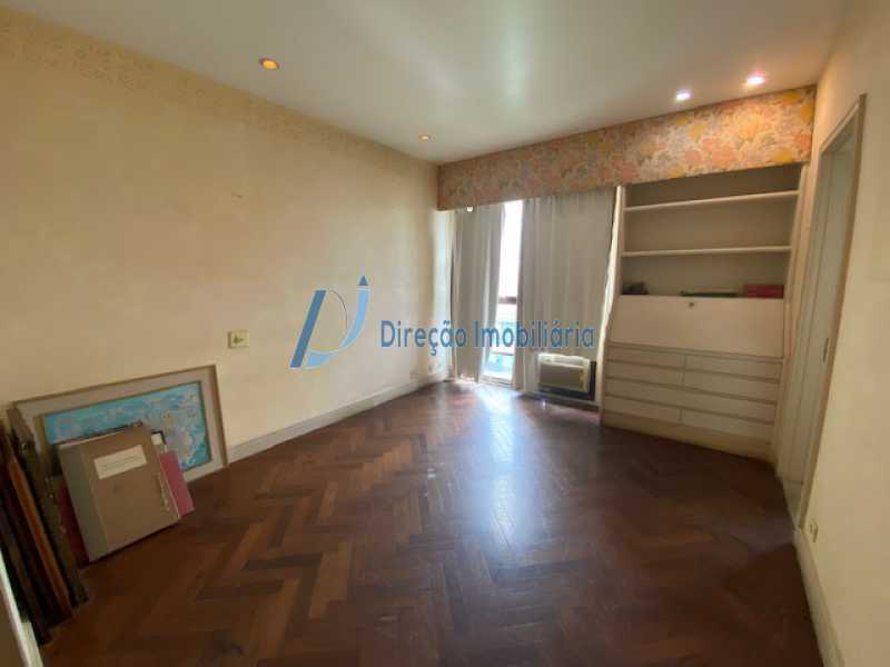 Apartamento à venda com 4 quartos, 260m² - Foto 11