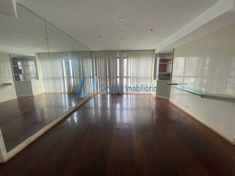 Apartamento à venda com 4 quartos, 260m² - Foto 10