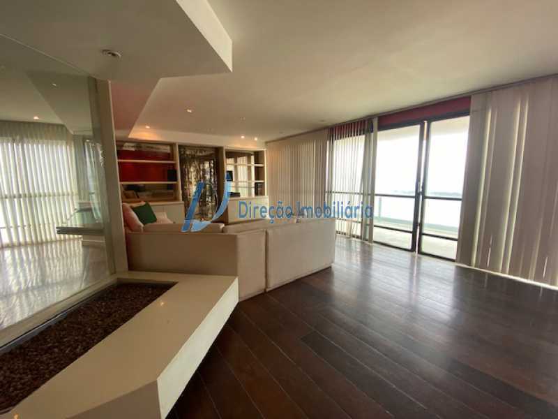 Apartamento à venda com 4 quartos, 260m² - Foto 5