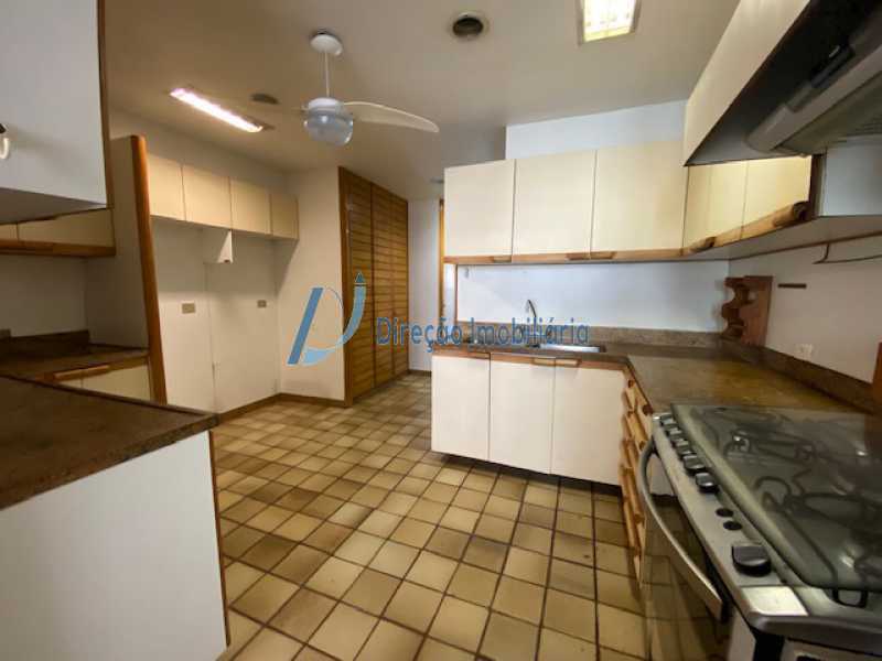 Apartamento à venda com 4 quartos, 260m² - Foto 20