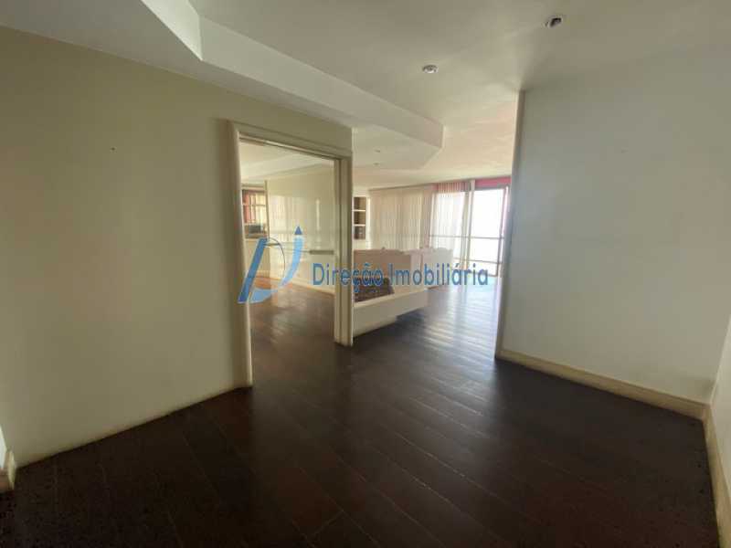 Apartamento à venda com 4 quartos, 260m² - Foto 9