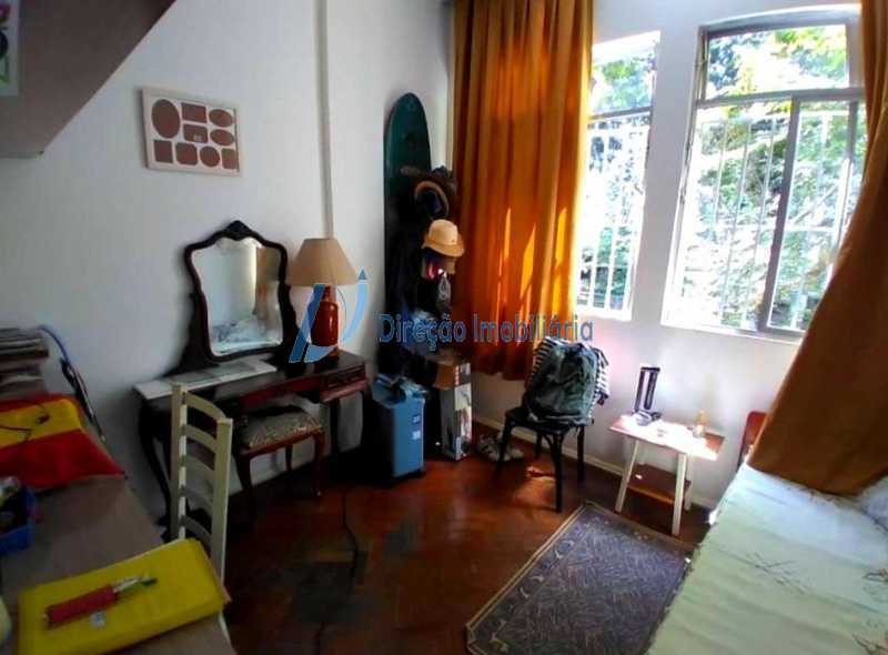 Apartamento à venda com 3 quartos, 80m² - Foto 4