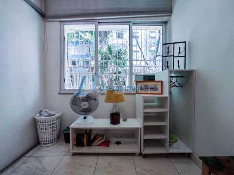 Apartamento à venda com 2 quartos, 63m² - Foto 13