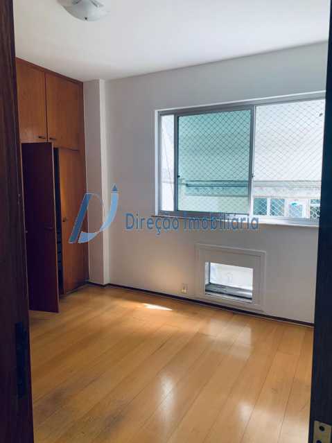 Apartamento à venda com 4 quartos, 135m² - Foto 10