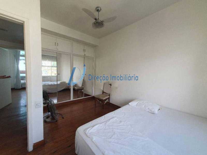 Cobertura à venda com 3 quartos, 240m² - Foto 11