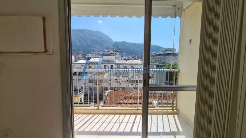 Apartamento à venda com 1 quarto, 65m² - Foto 2