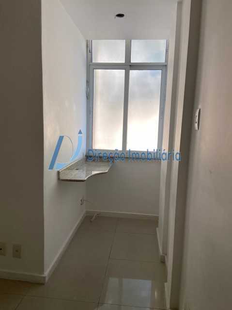 Apartamento à venda com 2 quartos, 47m² - Foto 2