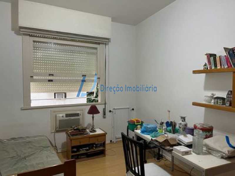 Apartamento à venda com 3 quartos, 125m² - Foto 8