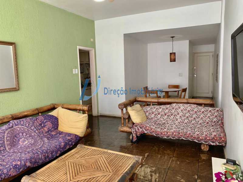 Apartamento à venda com 3 quartos, 99m² - Foto 1