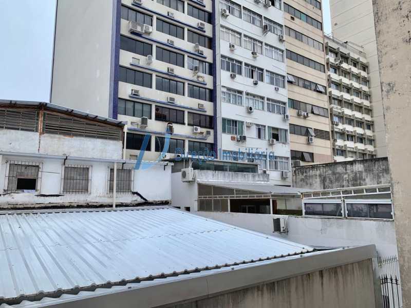 Apartamento à venda com 3 quartos, 99m² - Foto 19