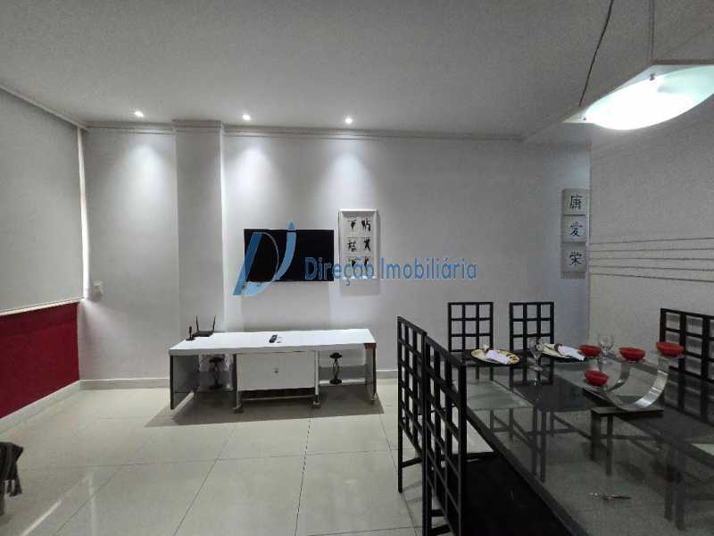 Apartamento à venda com 2 quartos, 77m² - Foto 2