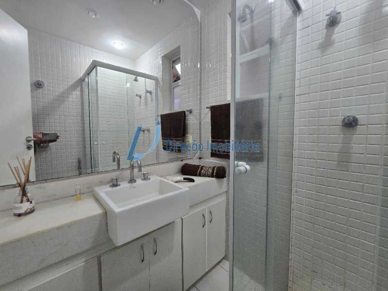 Apartamento à venda com 2 quartos, 77m² - Foto 16