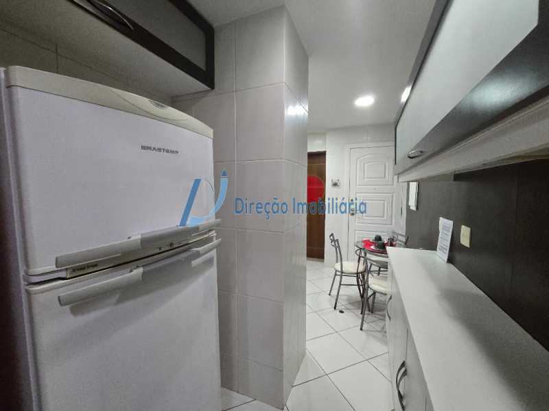 Apartamento à venda com 2 quartos, 77m² - Foto 19