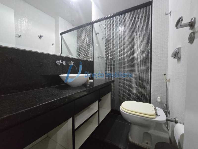 Apartamento à venda com 2 quartos, 77m² - Foto 17