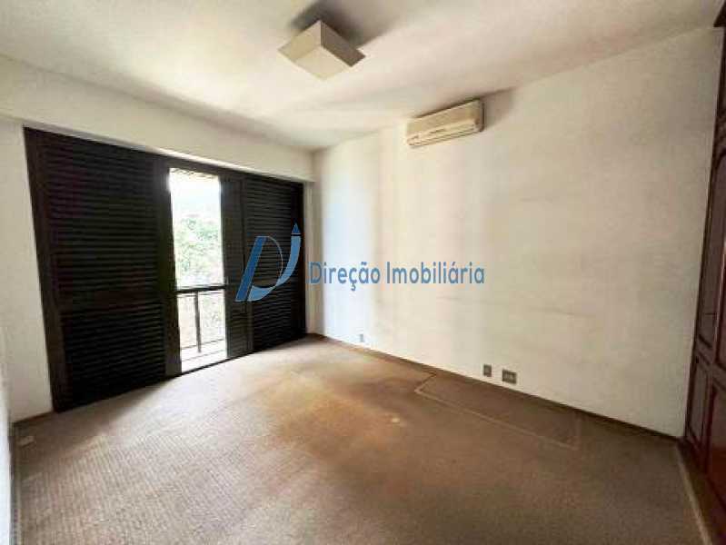 Apartamento à venda com 4 quartos, 225m² - Foto 14