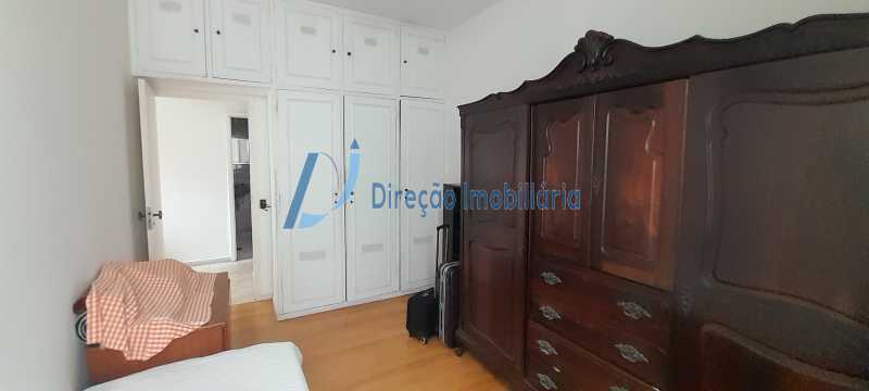 Apartamento à venda com 3 quartos, 150m² - Foto 9