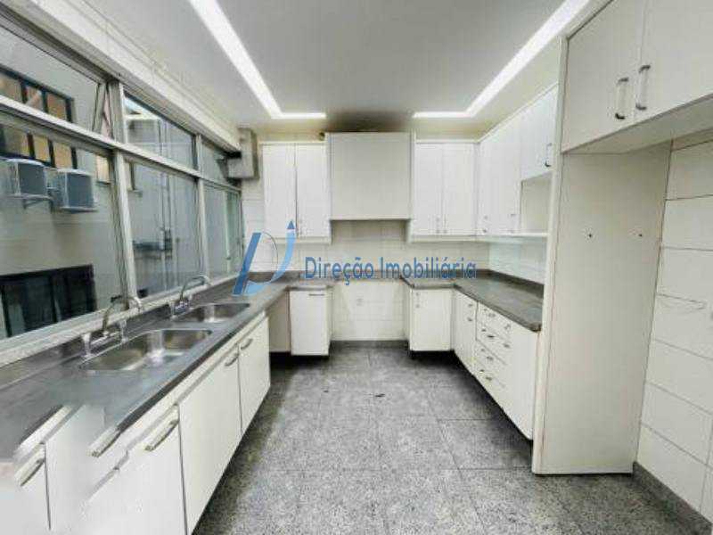 Apartamento à venda com 4 quartos, 270m² - Foto 19