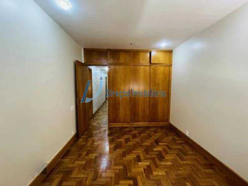 Apartamento à venda com 4 quartos, 270m² - Foto 13