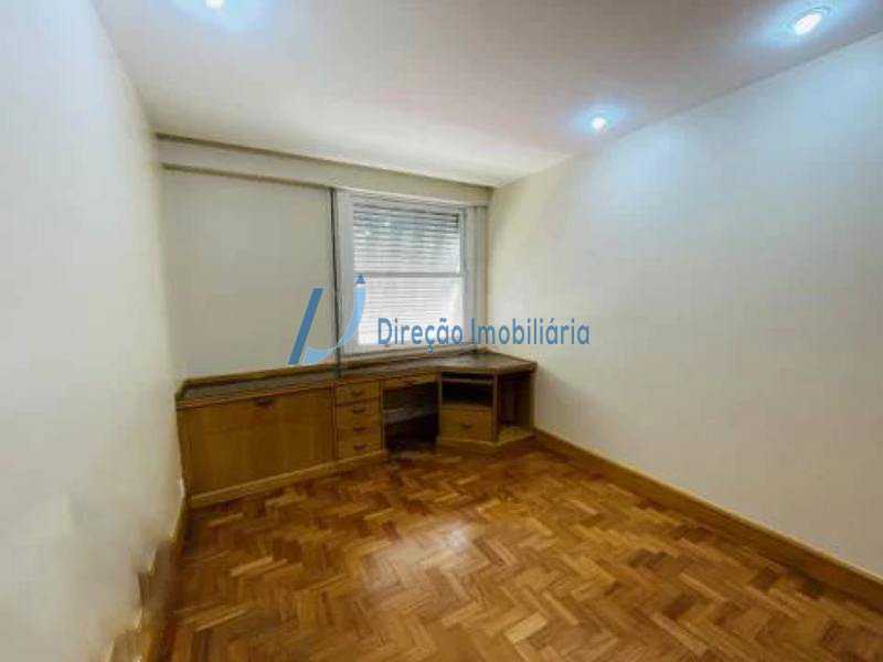 Apartamento à venda com 4 quartos, 270m² - Foto 14