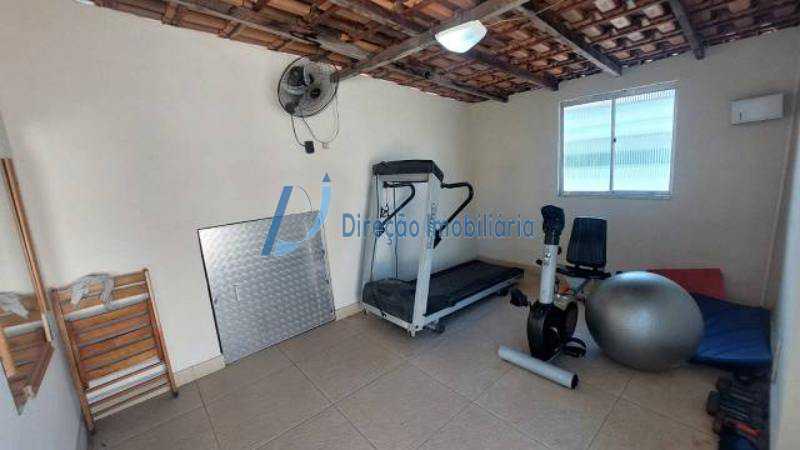 Apartamento à venda com 2 quartos, 66m² - Foto 27