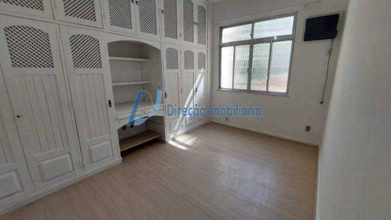 Apartamento à venda com 2 quartos, 66m² - Foto 11